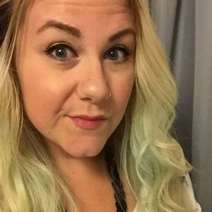 Meet your Posher, Marissa